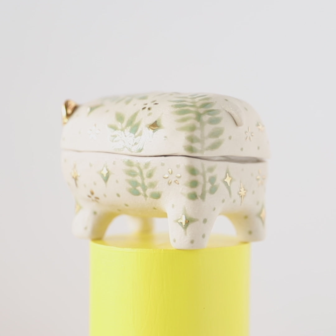 Leafy Bear Trinket Box